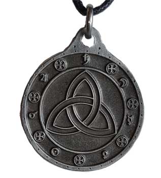 Triskele Shield Amulet, Amulet Pendant - Phiyani Rue